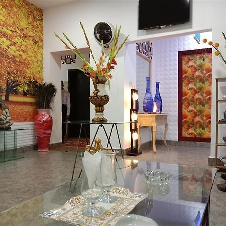 Helen One Hotel لاهور المظهر الخارجي الصورة