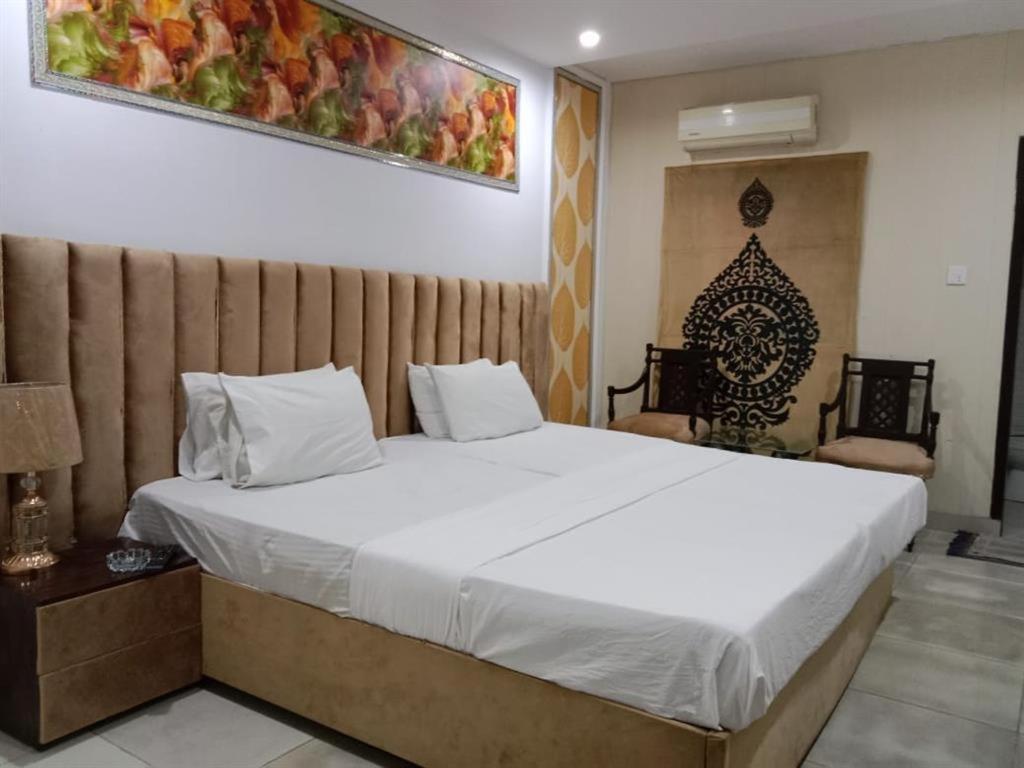 Helen One Hotel لاهور المظهر الخارجي الصورة